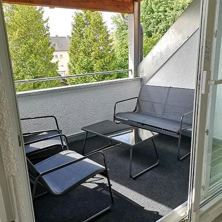 Familienfreundliche Mit Wohlfuehlbalkon Und Kostenlosem Parkplatz Nahe Messe Und Bodensee Apartamento Meckenbeuren
